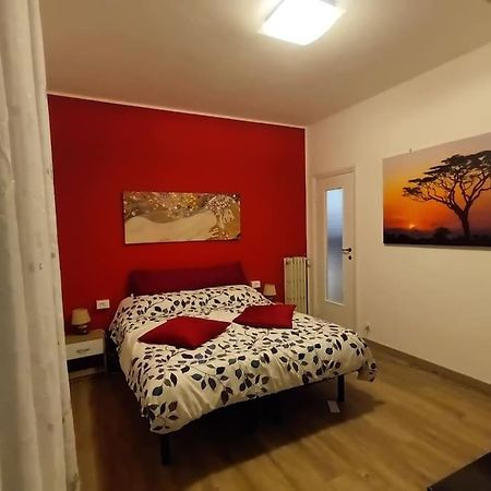 Terrazzo In Centro Apartment Seregno Bagian luar foto