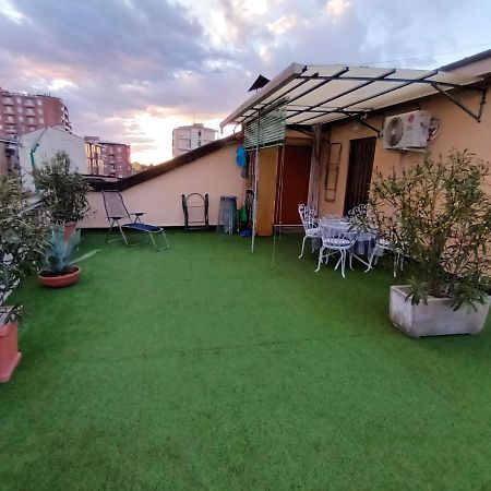 Terrazzo In Centro Apartment Seregno Bagian luar foto