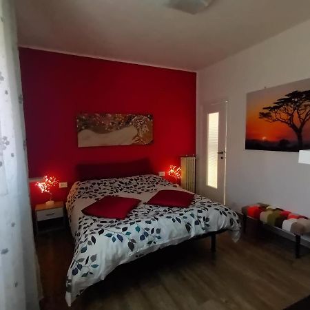 Terrazzo In Centro Apartment Seregno Bagian luar foto