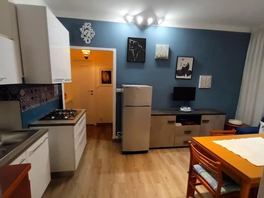 Terrazzo In Centro Apartment Seregno Bagian luar foto