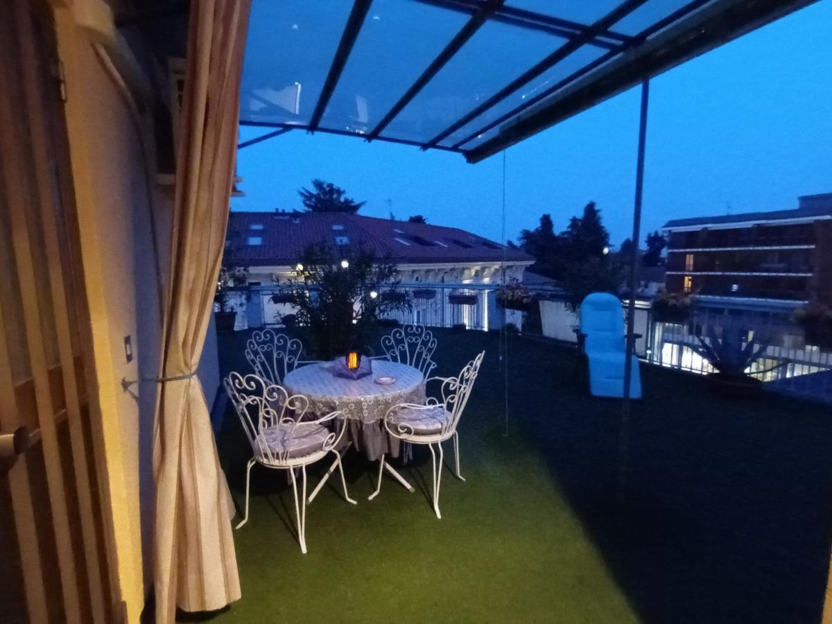 Terrazzo In Centro Apartment Seregno Bagian luar foto